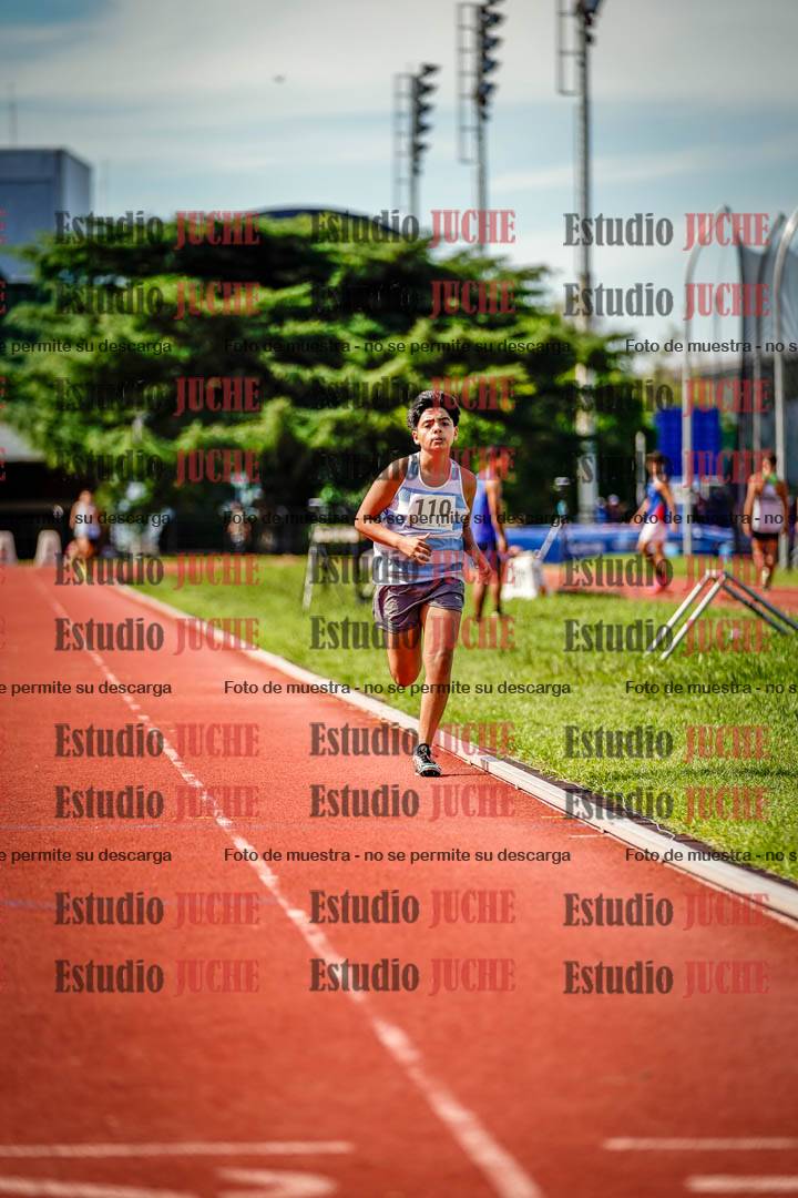 Fotos de los 600 m de varones