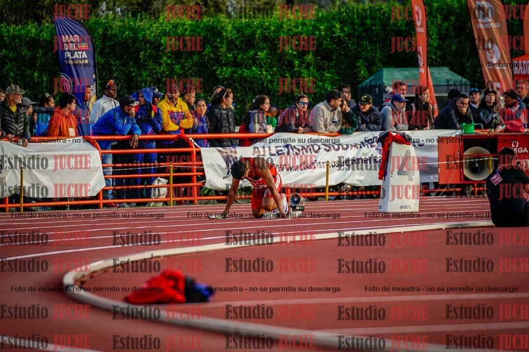 Fotos de los relevos 4x400 m de varones