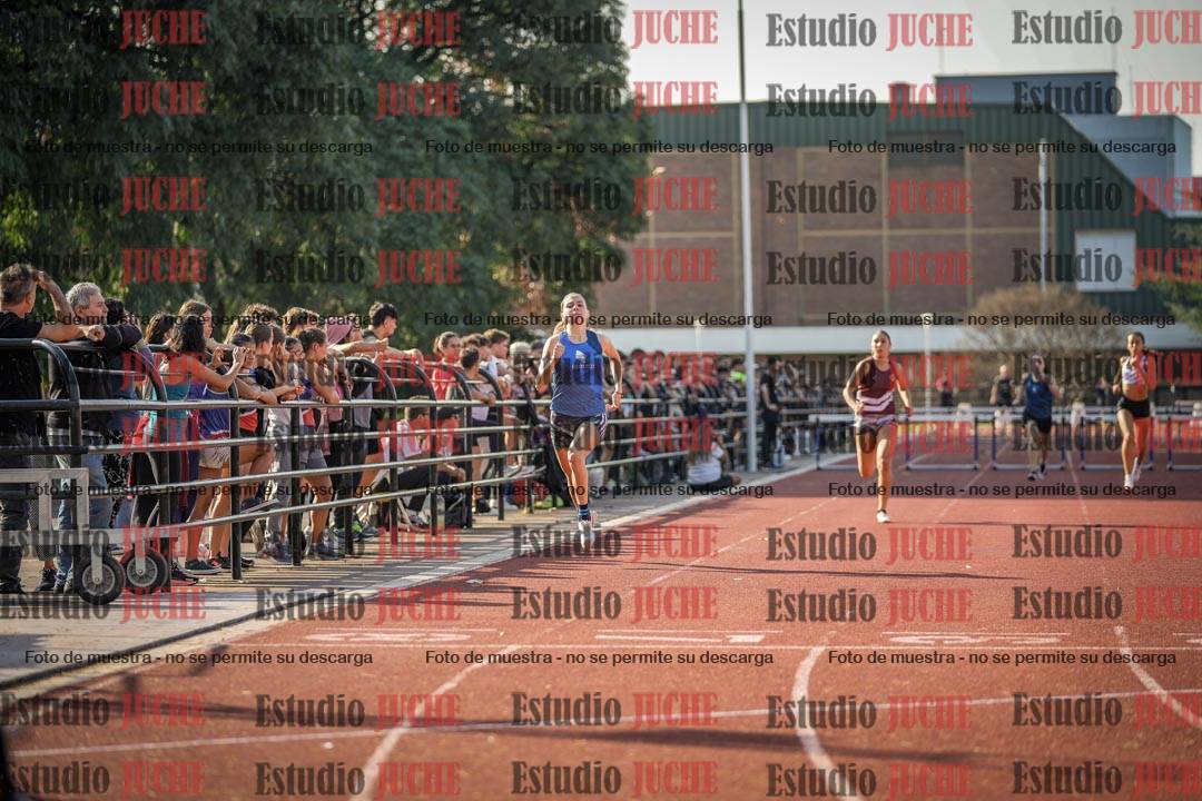 Fotos de los 400 m con vallas de mujeres