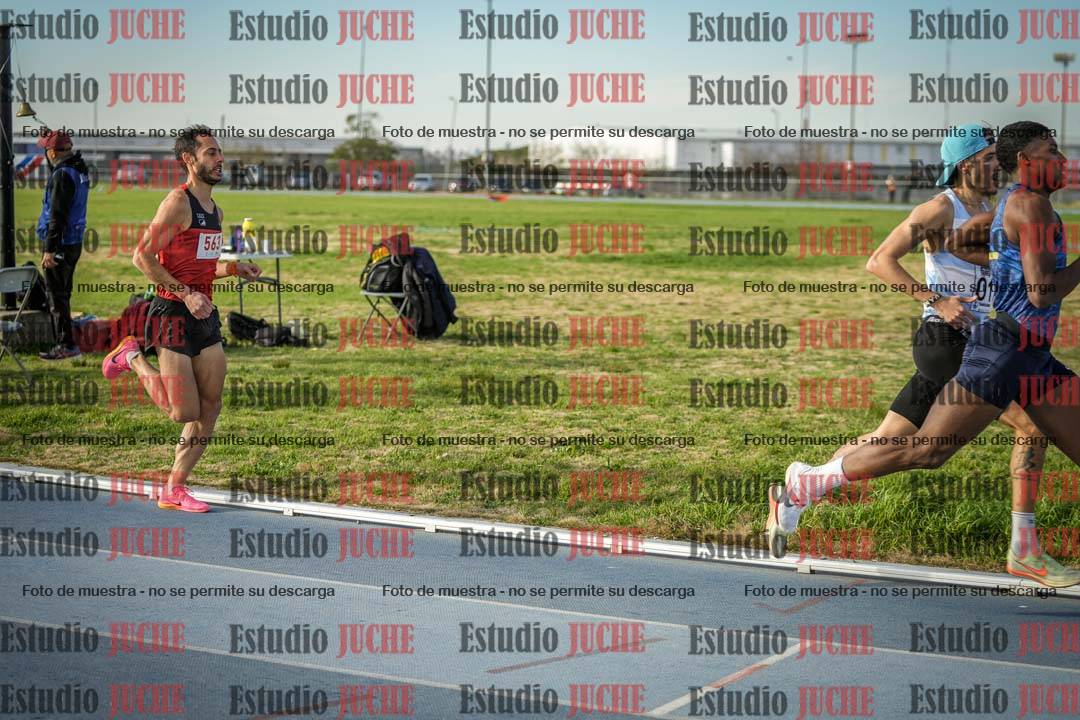 Fotos de los 1500 m llanos de varones
