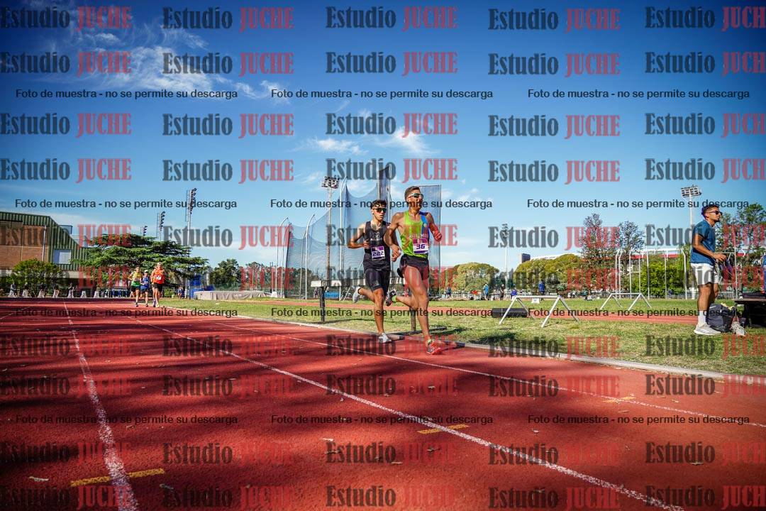 Fotos de los 5000 m llanos de varones