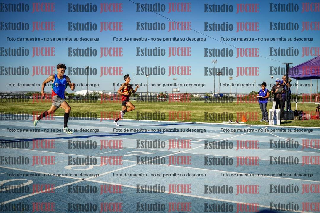 Fotos de los 400 m llanos de varones
