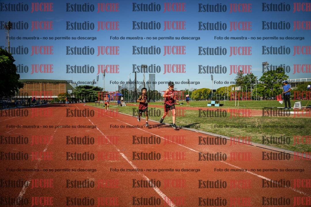 Fotos de los 1000 m llanos de varones
