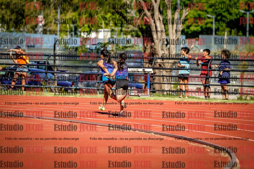 Fotos de las postas 4x100 m de mujeres