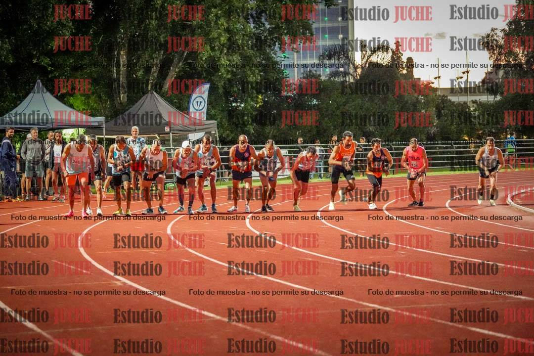 Fotos de los 1500 m llanos de varones