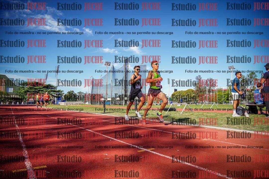 Fotos de los 5000 m llanos de varones