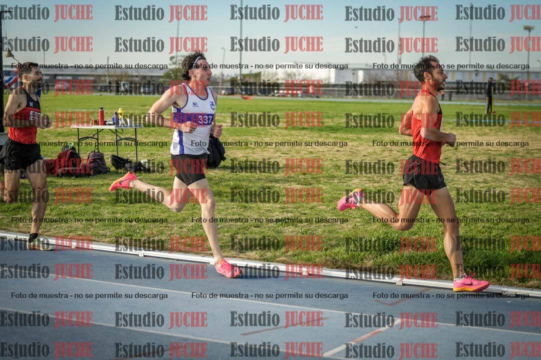 Fotos de los 1500 m llanos de varones