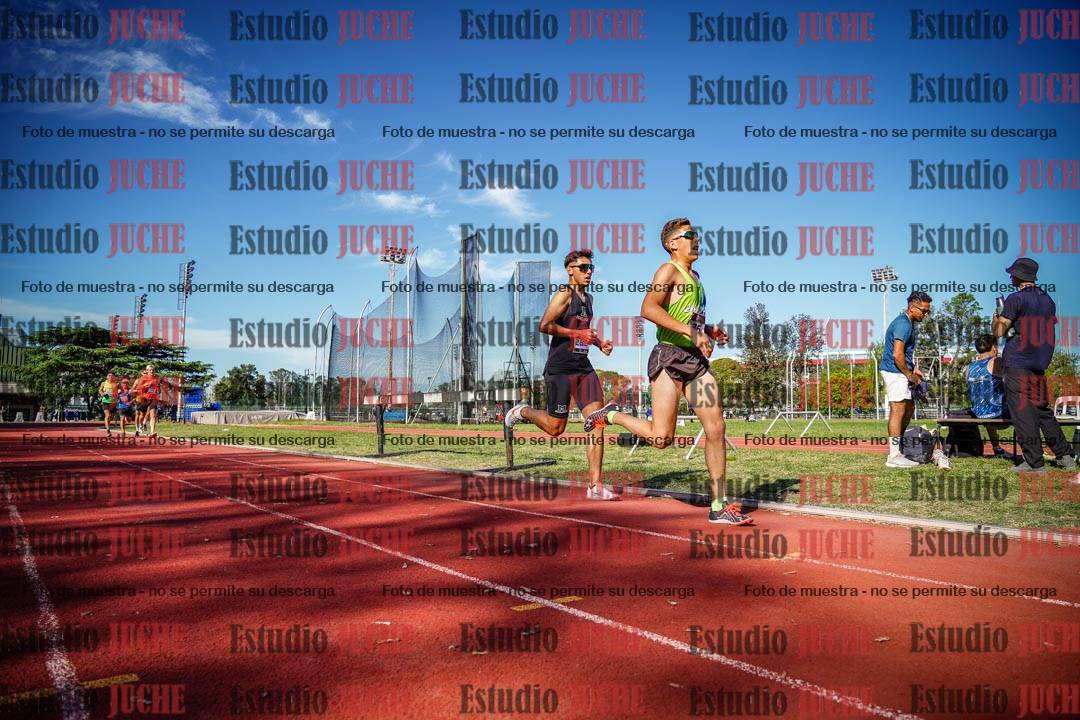 Fotos de los 5000 m llanos de varones