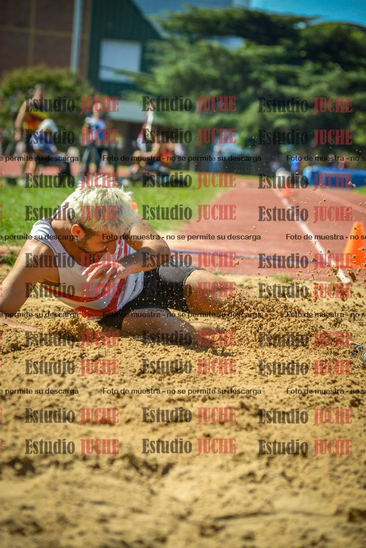 Fotos del salto en largo de varones - decatlón 2