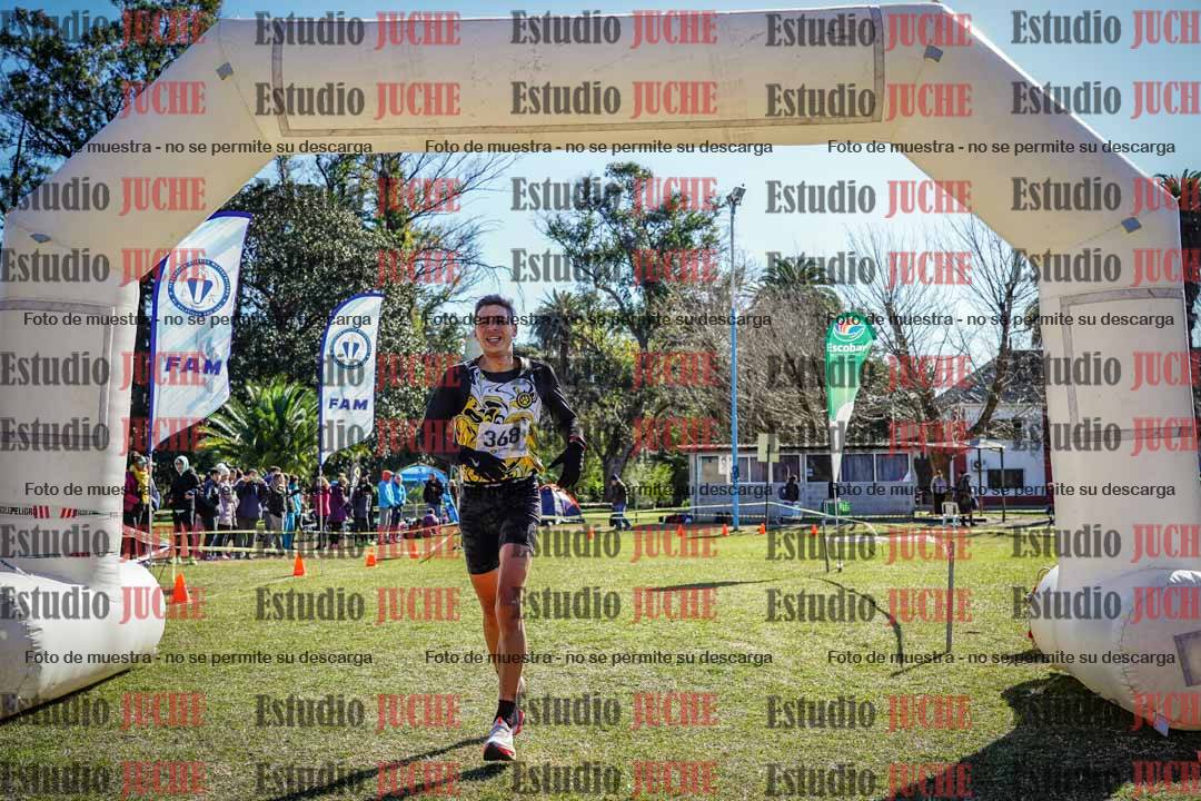 Fotos de la llegada del cross de 8000 m