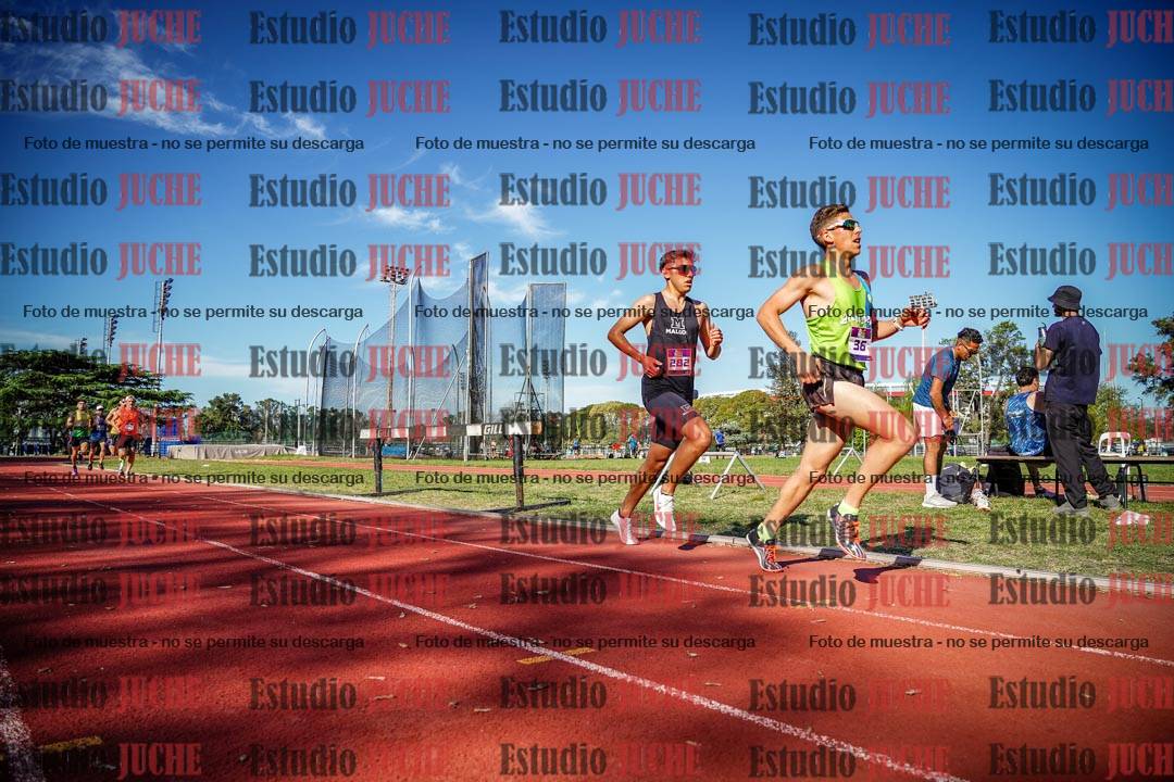 Fotos de los 5000 m llanos de varones