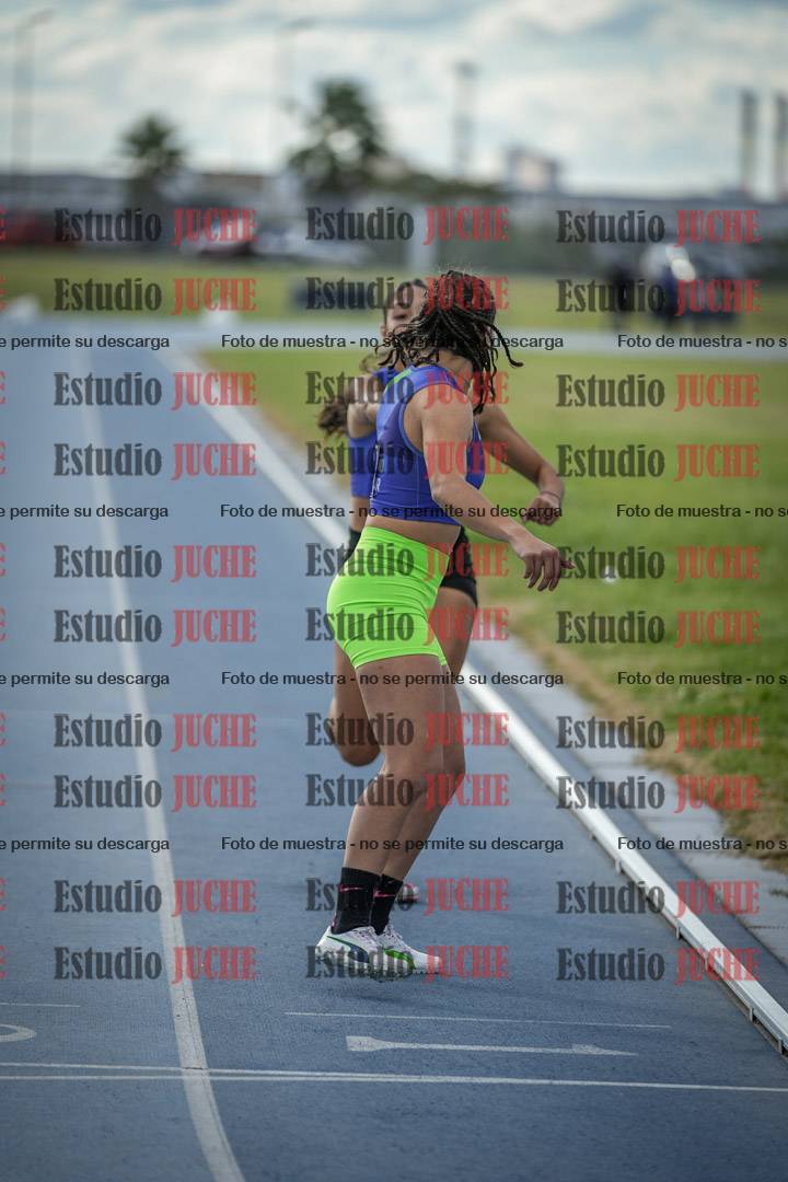 Fotos de las postas 4x400 m llanos de mujeres