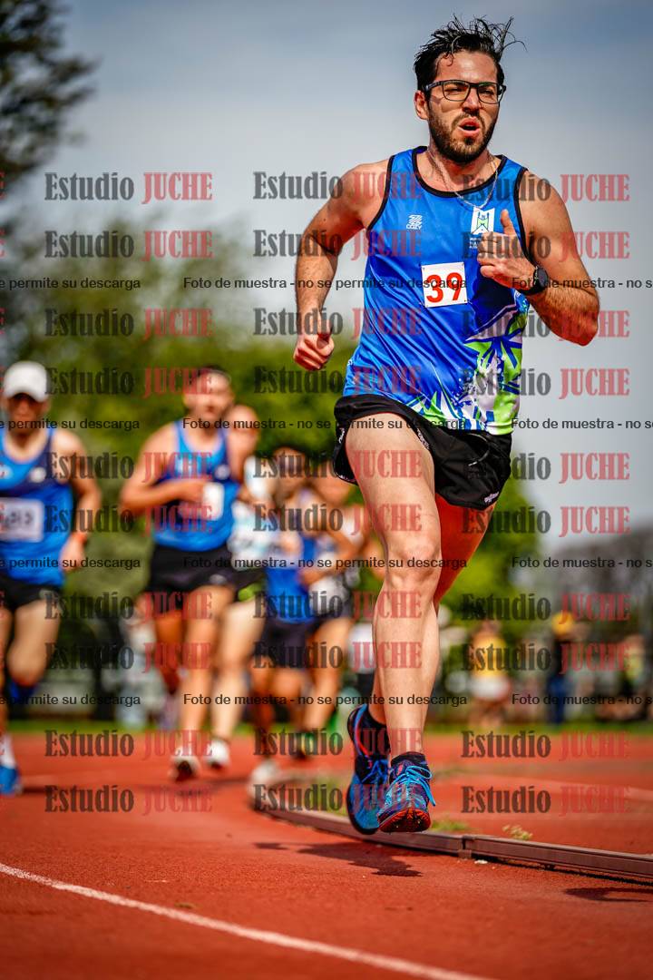 Fotos de los 3000 m llanos de varones