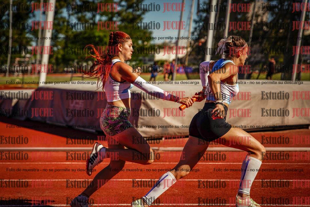 Fotos de las postas 4x100 m de mujeres