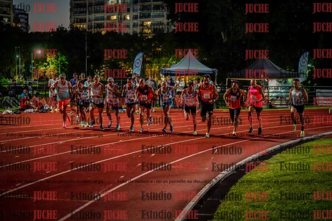 Fotos de los 1500 m llanos de varones