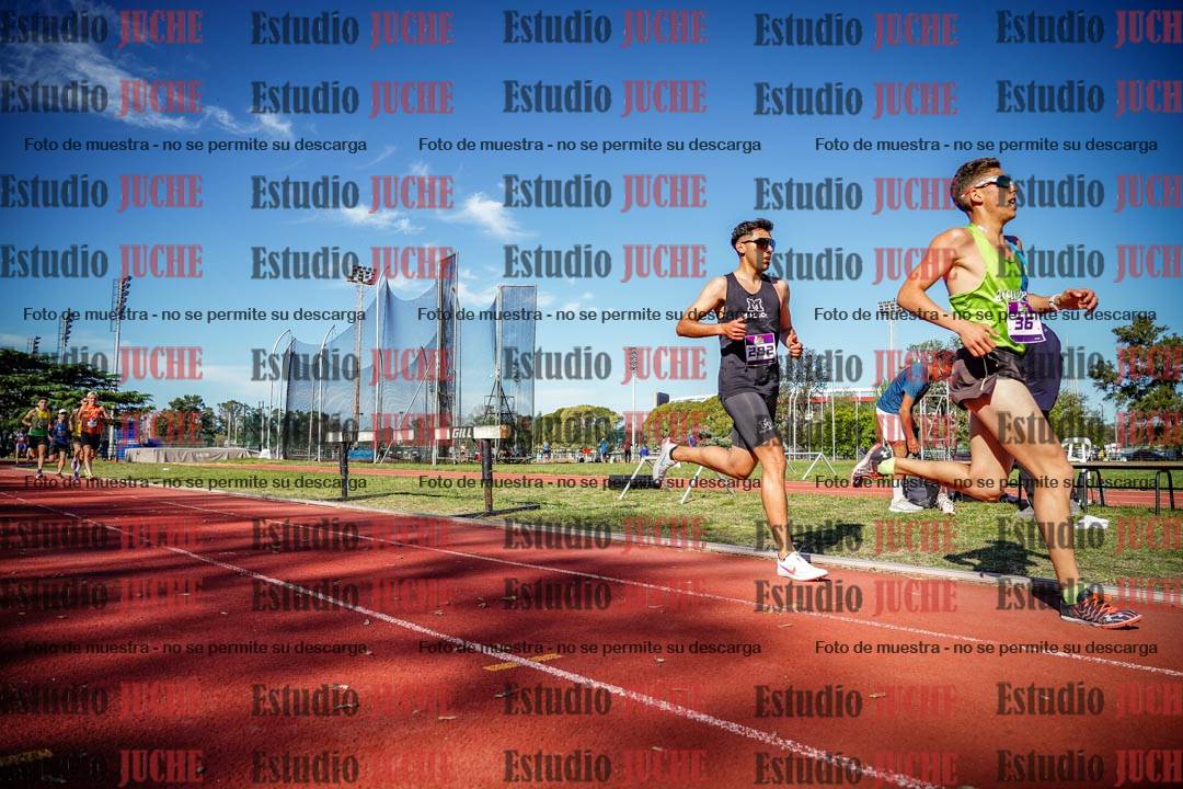 Fotos de los 5000 m llanos de varones