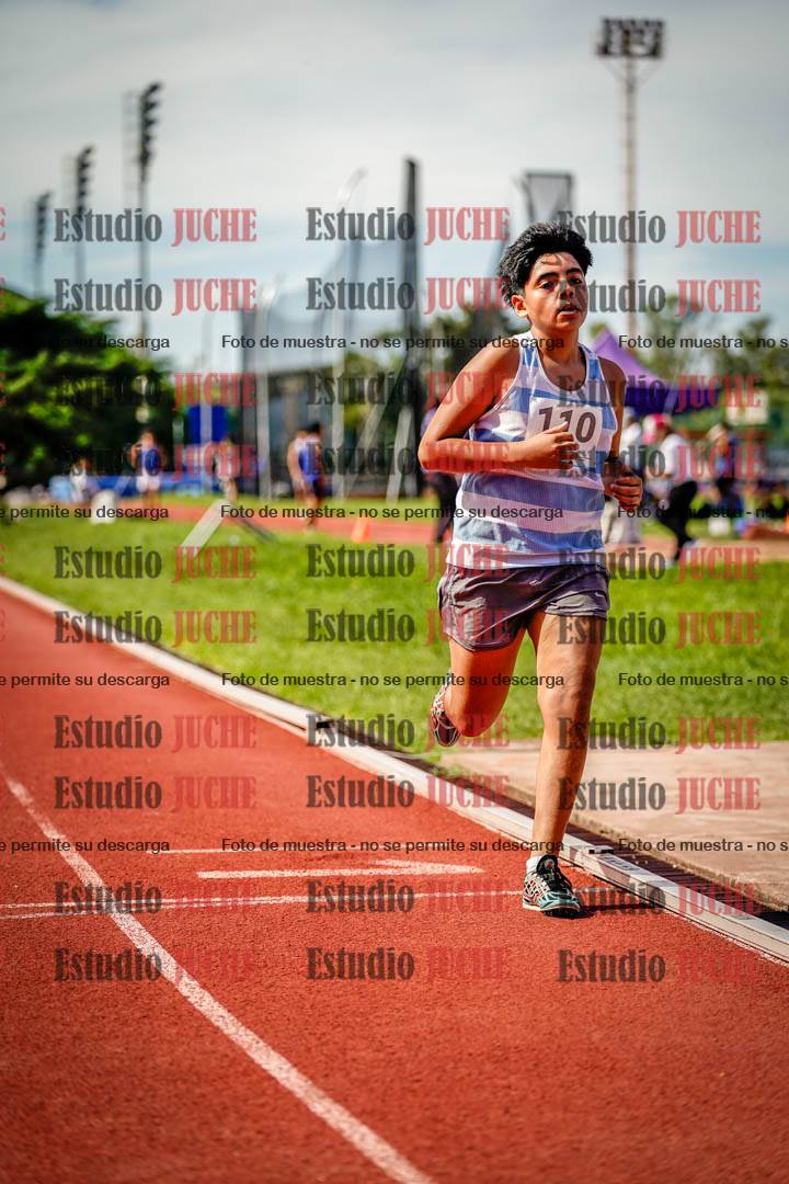 Fotos de los 600 m de varones