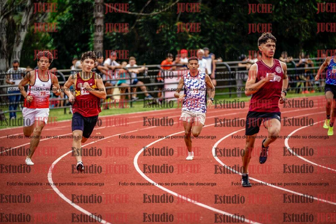 Fotos de los 800 m de varones