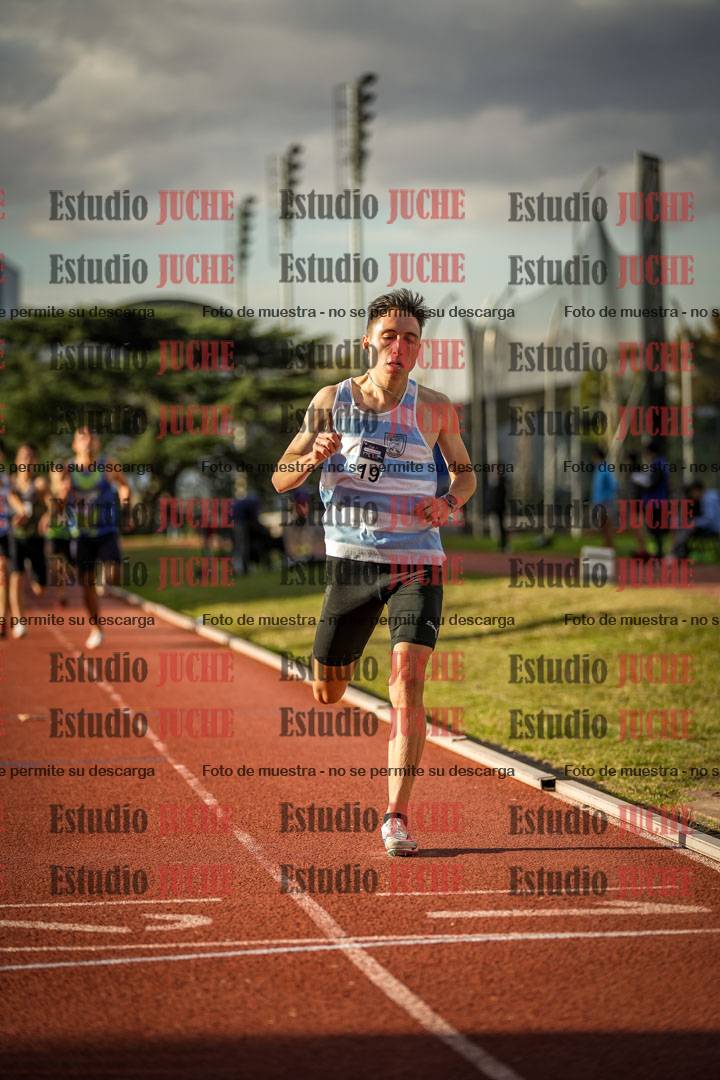 Fotos de los 1500 m llanos de varones