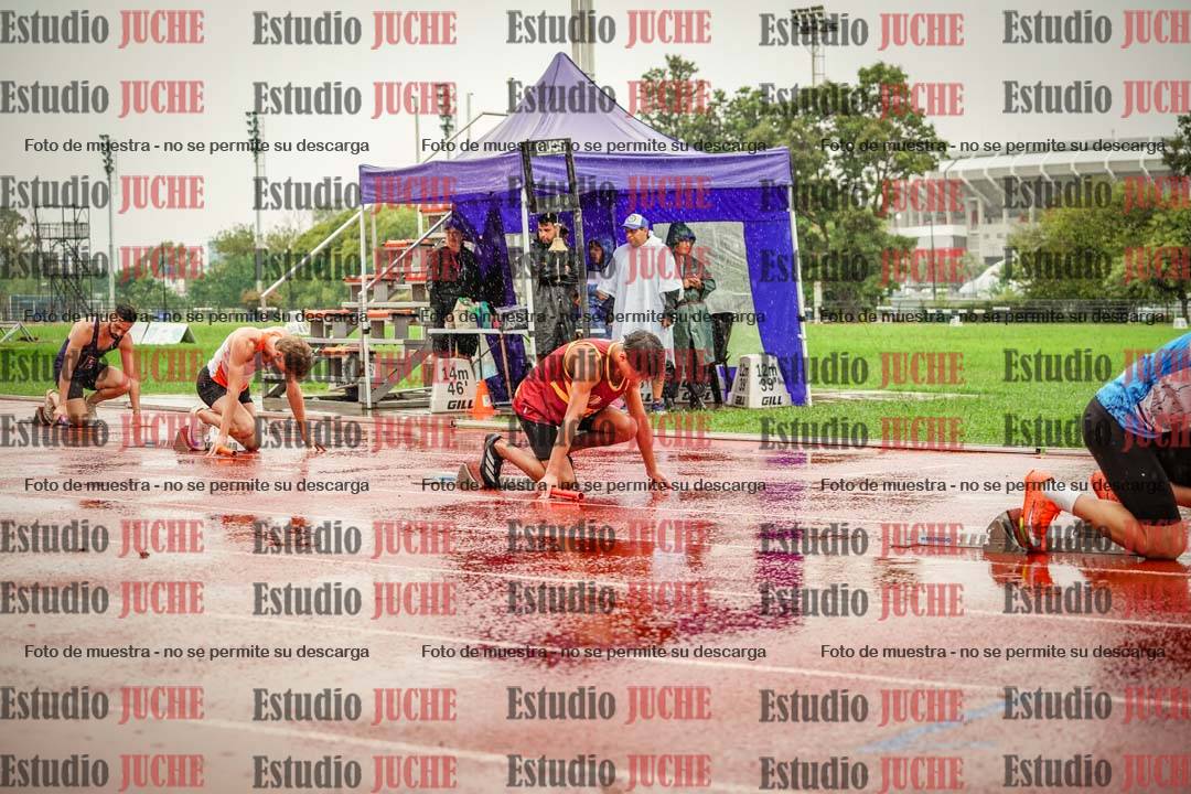 Fotos de las postas 4x400 m de varones