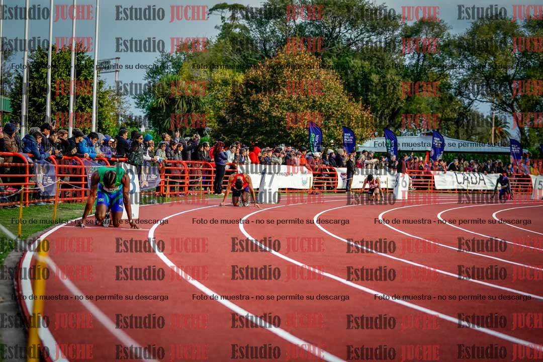 Fotos de los relevos 4x400 m de varones