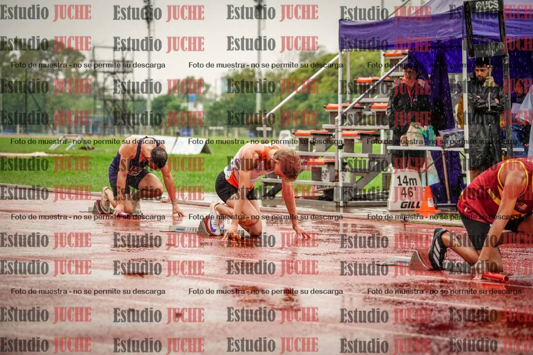 Fotos de las postas 4x400 m de varones
