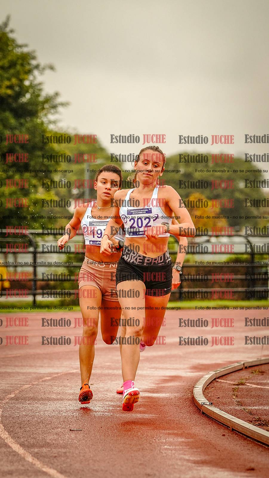 Fotos de los 1500 m llanos de mujeres