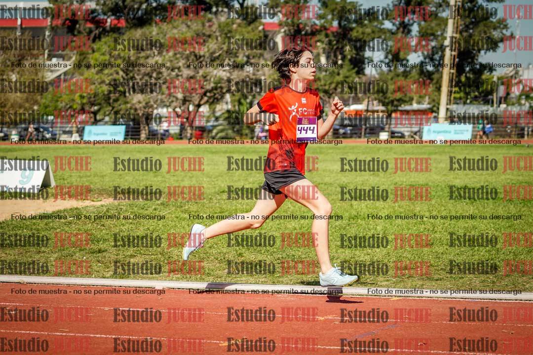 Fotos de los 600 m llanos de varones