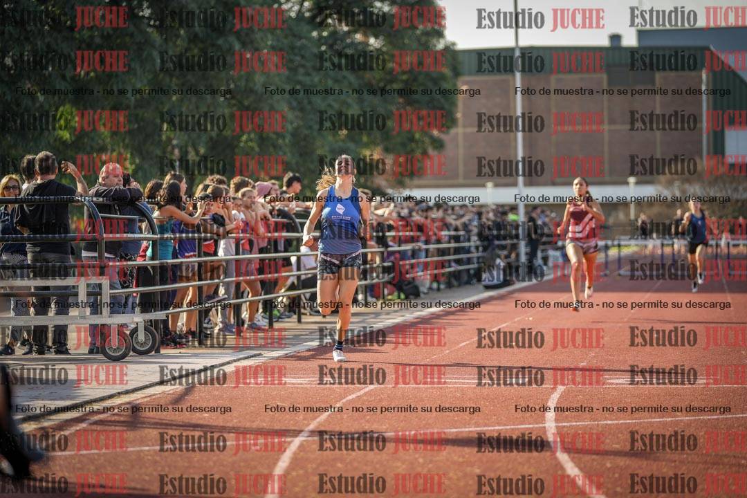 Fotos de los 400 m con vallas de mujeres