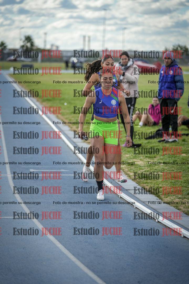 Fotos de las postas 4x400 m llanos de mujeres