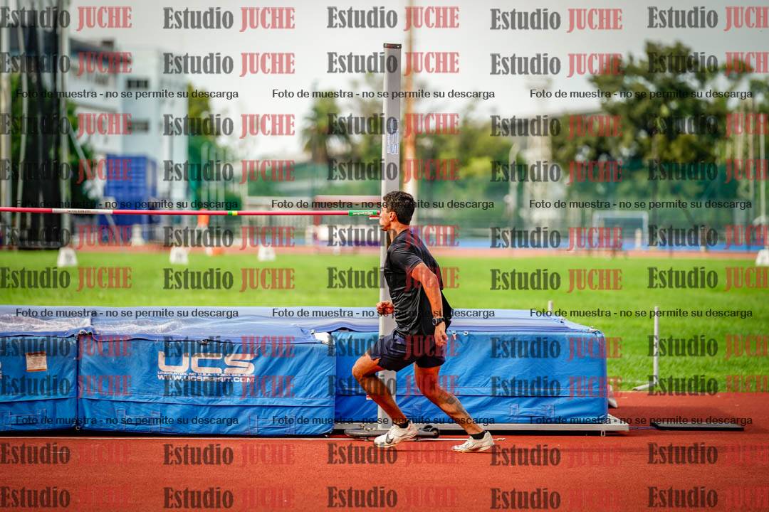 Fotos del salto en alto de varones - decatlón 4