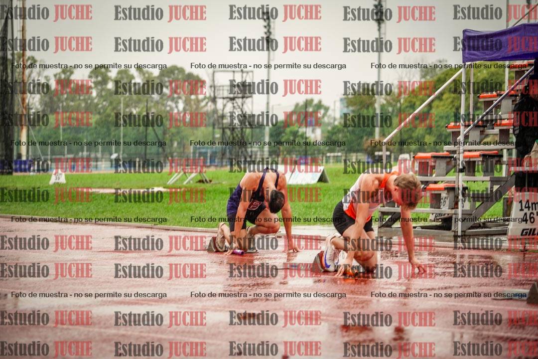 Fotos de las postas 4x400 m de varones