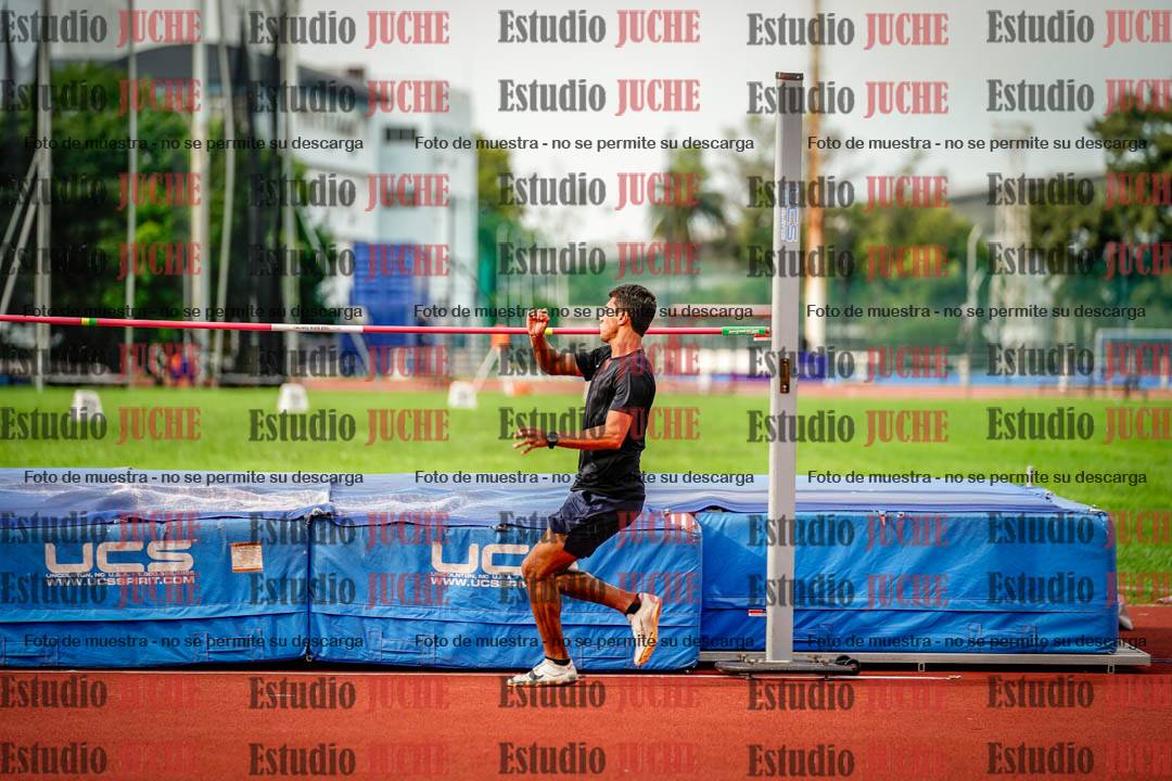 Fotos del salto en alto de varones - decatlón 4