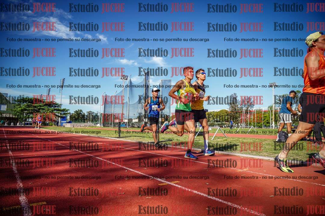 Fotos de los 5000 m llanos de varones