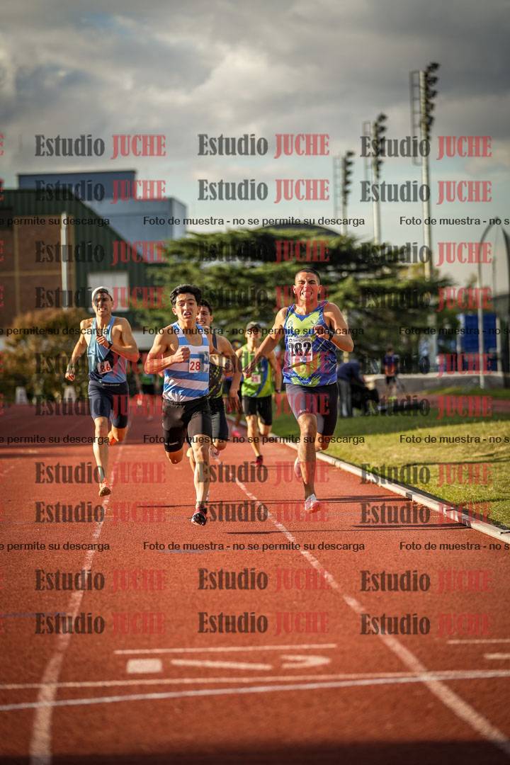 Fotos de los 1500 m llanos de varones