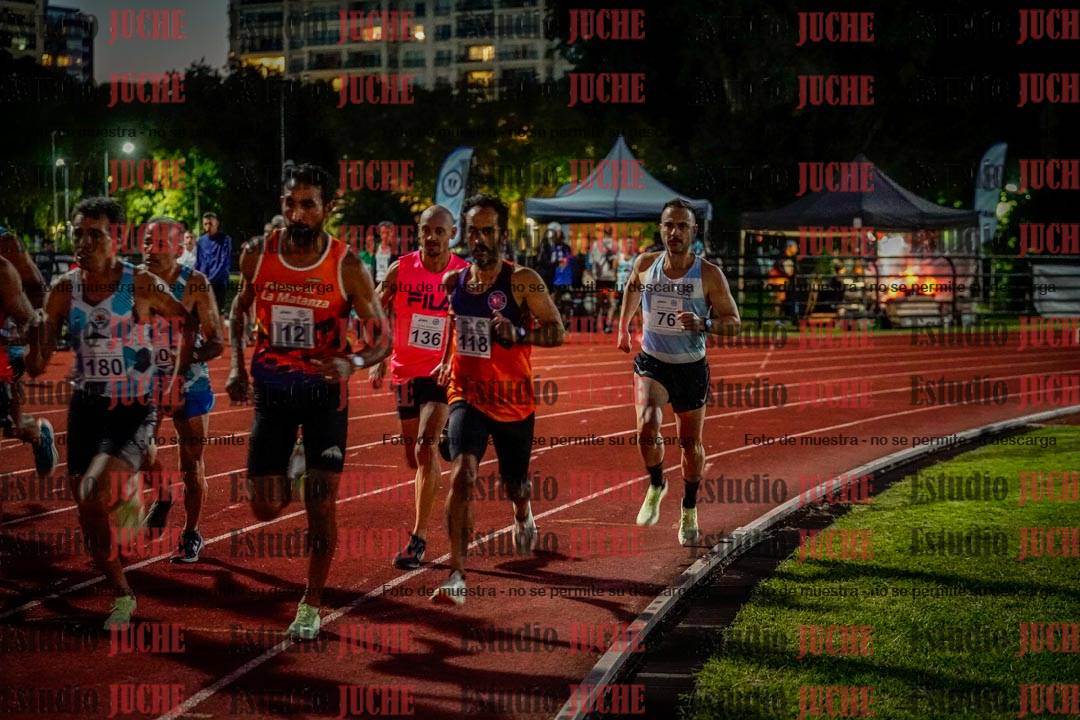 Fotos de los 1500 m llanos de varones