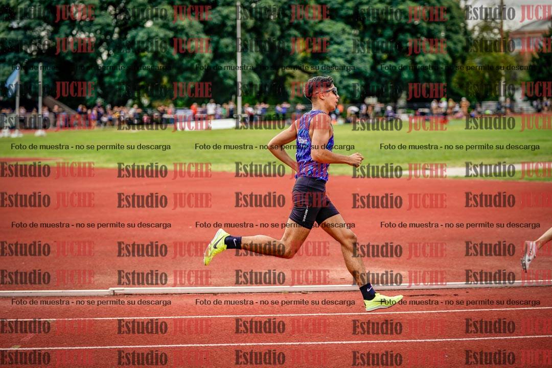 Fotos de los 800 m de varones