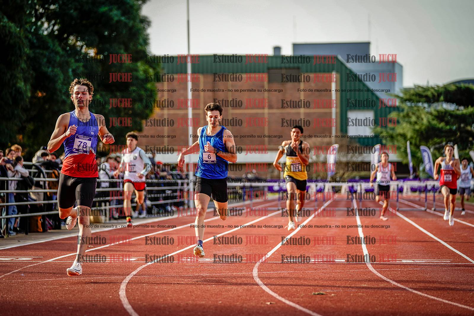 Fotos de los 400 m con vallas de varones