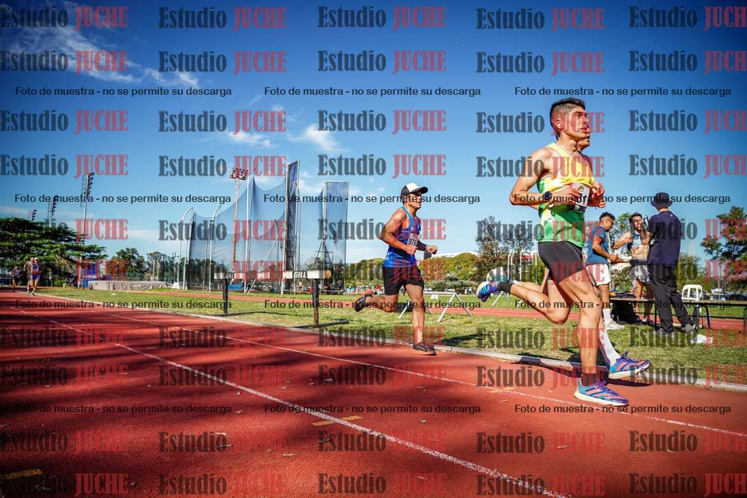 Fotos de los 5000 m llanos de varones