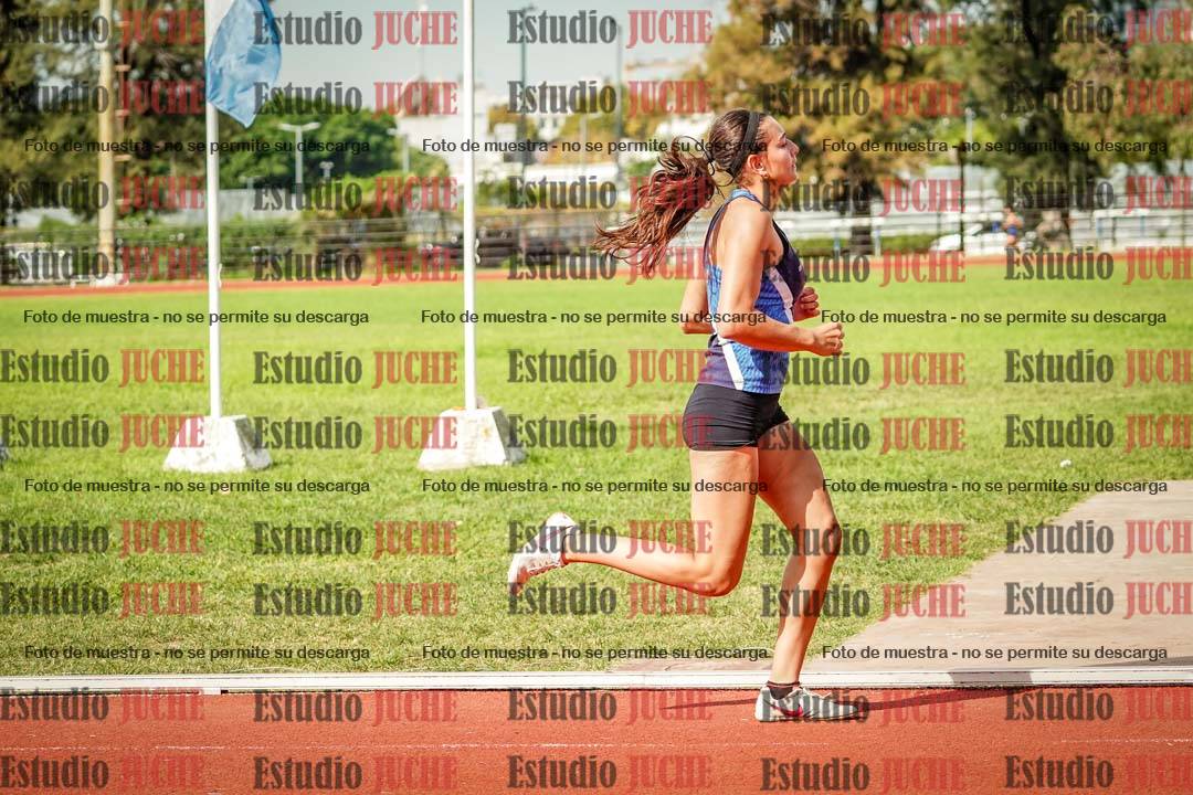 Fotos de los 800 m llanos de mujeres - hepta 7