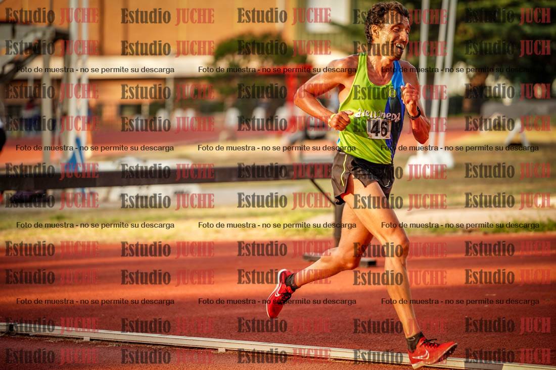 Fotos de los 5000 m llanos de mujeres y varones