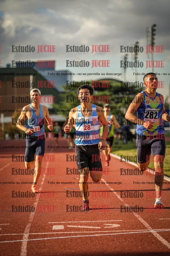 Fotos de los 1500 m llanos de varones