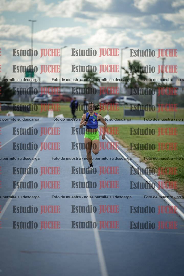 Fotos de las postas 4x400 m llanos de mujeres