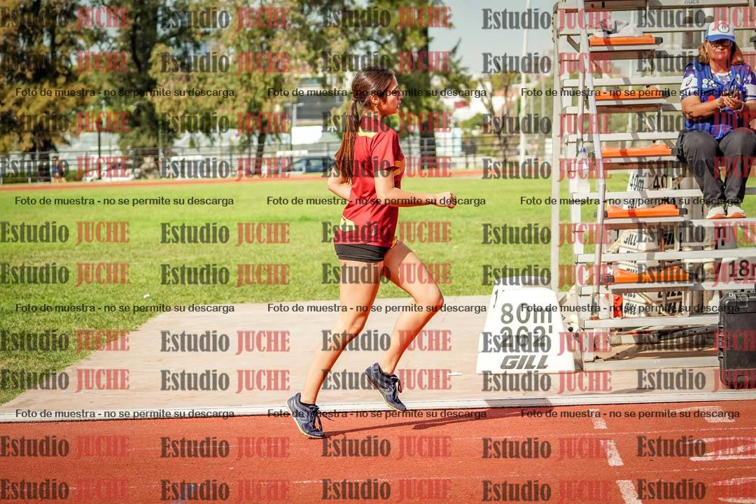 Fotos de los 800 m llanos de mujeres - hepta 7