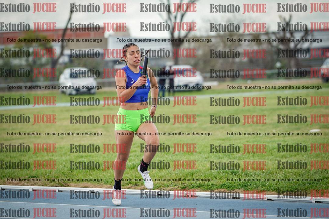 Fotos de las postas 4x400 m llanos de mujeres