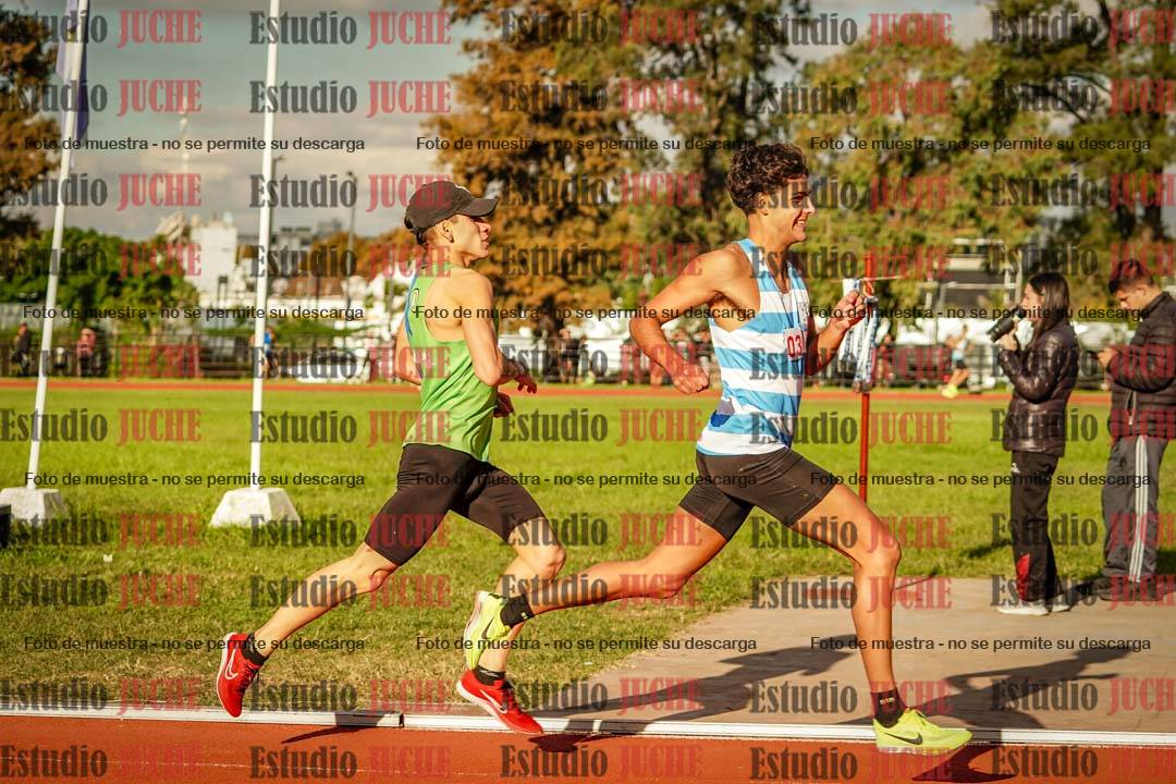 Fotos de los 1500 m llanos de varones