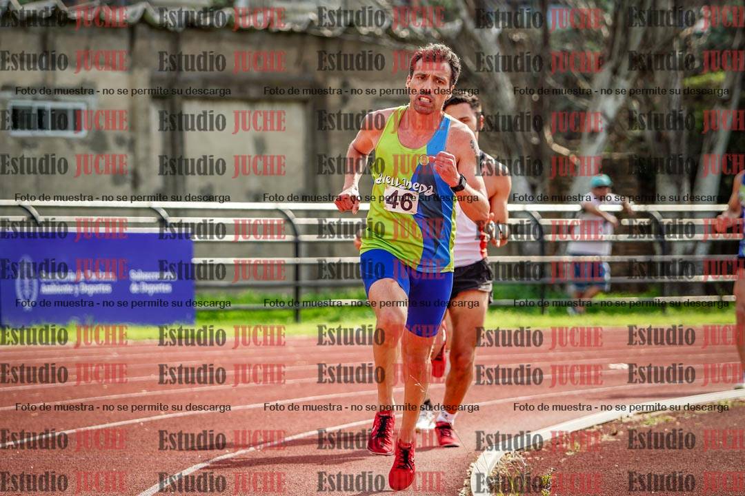 Fotos de los 3000 m llanos de varones