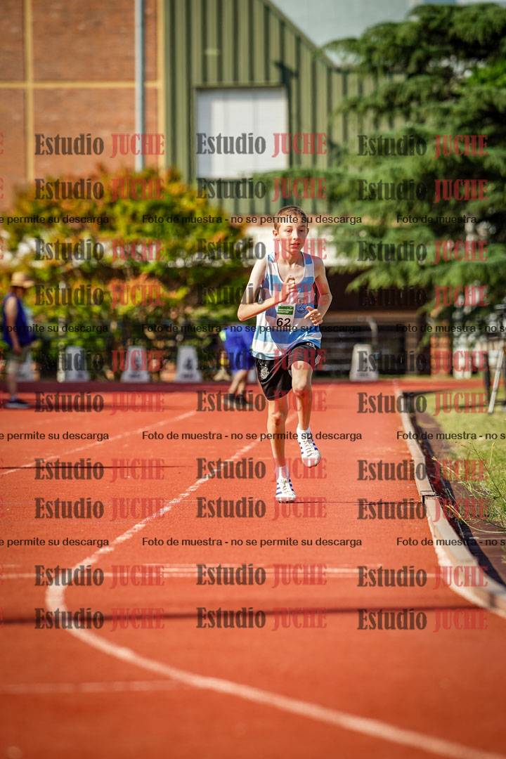 Fotos de los 1000 m llanos de varones