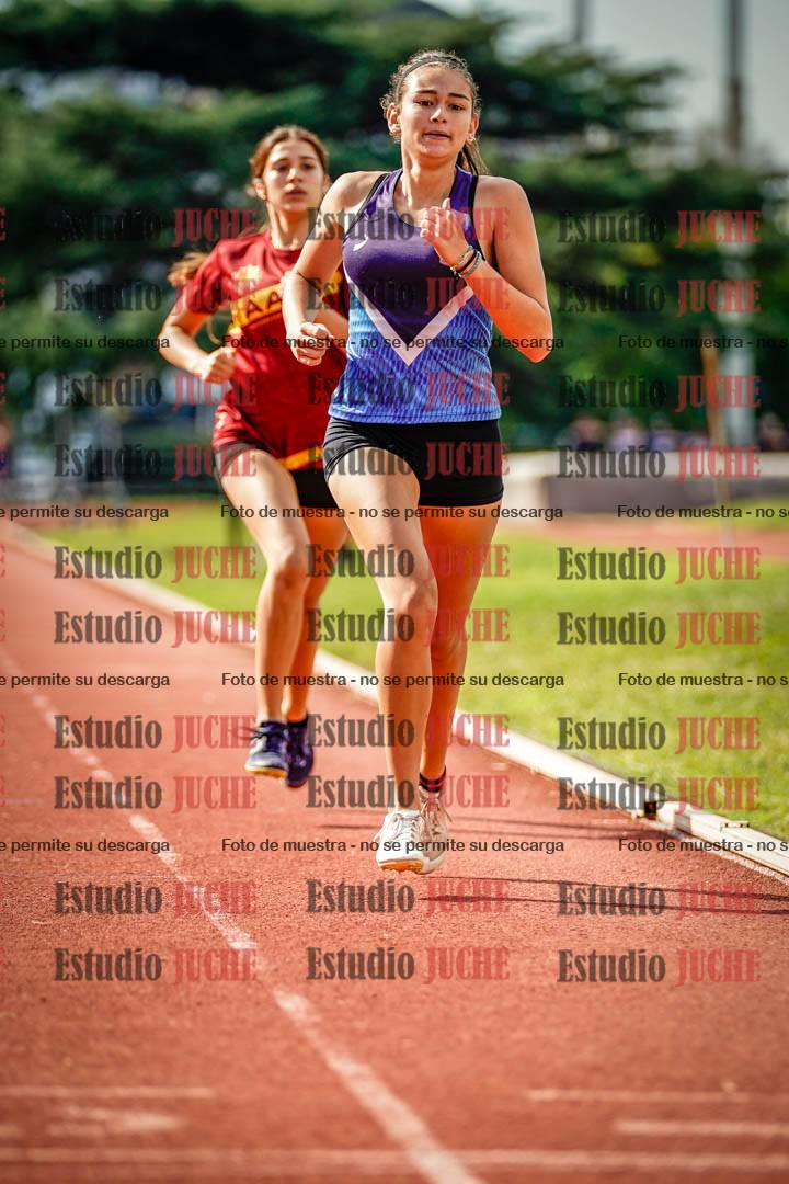 Fotos de los 800 m llanos de mujeres - hepta 7