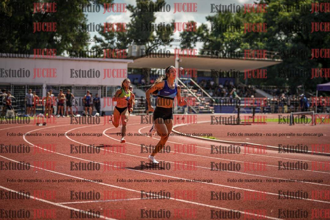 Fotos de los 400 m con vallas de mujeres